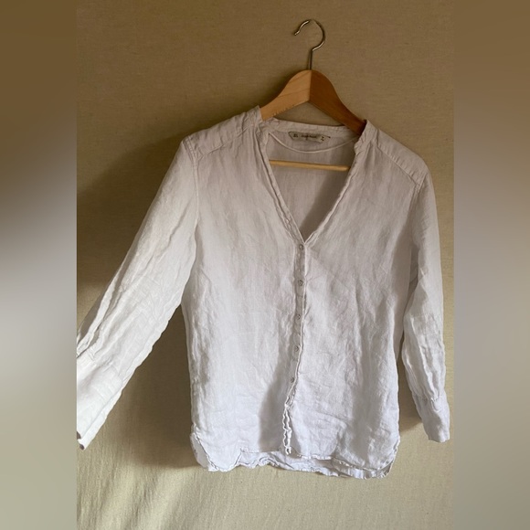 White linen button down - Picture 3 of 5